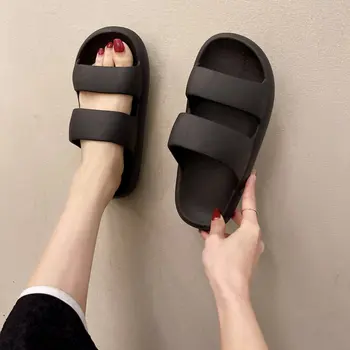 Дебела платформа Баня Домашни чехли Дамска мода Мека подметка EVA Вътрешни пързалки Дамски сандали 2022 Летни неплъзгащи се джапанки