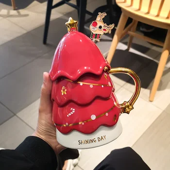 3D Творческа керамична чаша за коледно дърво с капак Анти-попарване на мляко Кафе чай чаша сок Тазас Детски коледен подарък